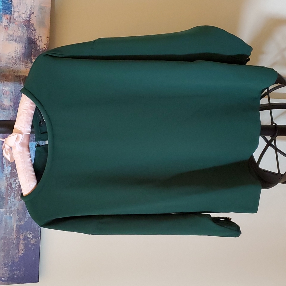 Lord & Taylor Emerald Green Blouse